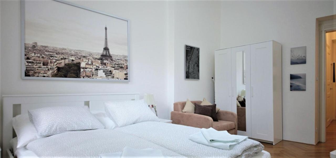 Aparthotel Castle 3*